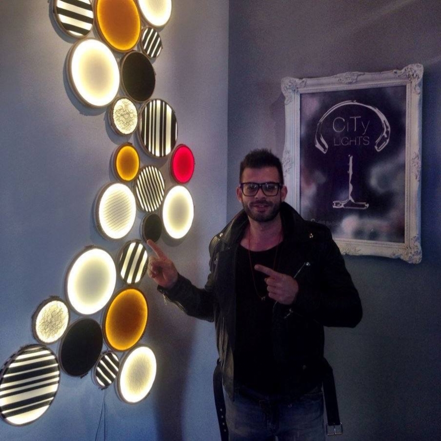 2016 | Interview at living-postcards.com